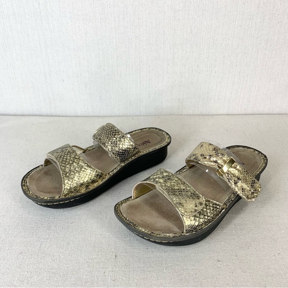 Alegria Women's Karmen Glitz Gold Faux Snakeskin Leather Sandals - Size 39/9 US - Picture 2 of 14